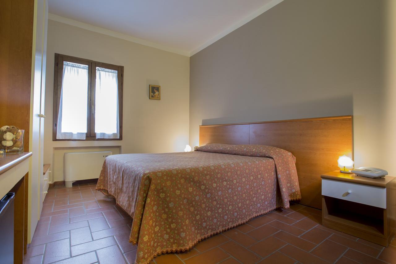 Antico Casale Le Fossate Hotel Giove Exterior foto